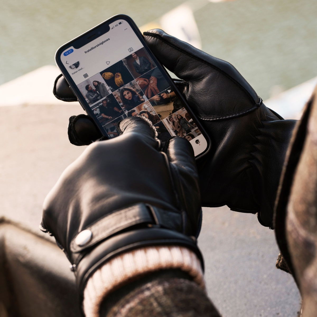 Men Black Winter Leather Gloves